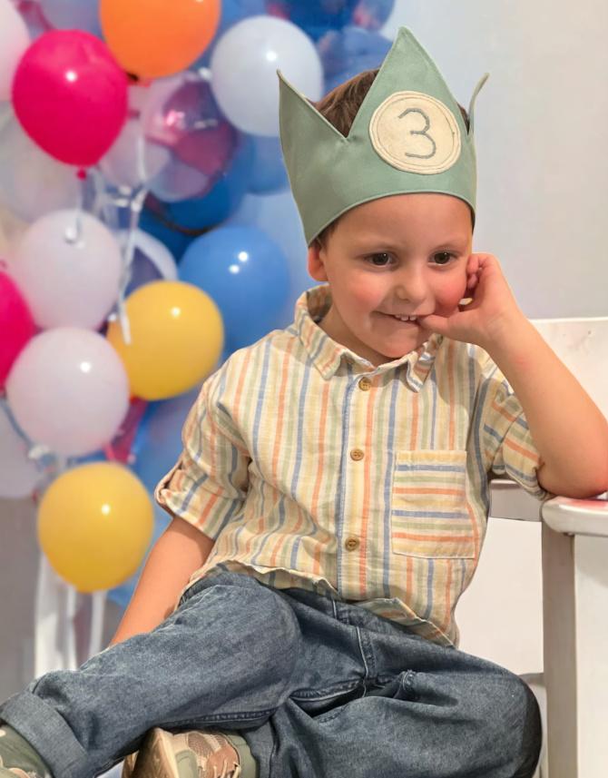 Corona Di Compleanno Per Bambini Con Numeri Intercambiabili 0-9 - Tema Arcobaleno In Feltro Morbido Regolabile